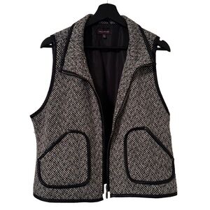 Multiples | EUC Vintage Women’s Petite Black and White Herringbone Vest Size L